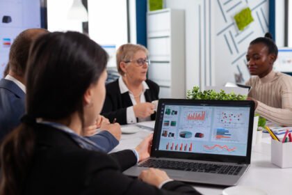 Business Intelligence Becomes More Accessible to Non-Technical Teams